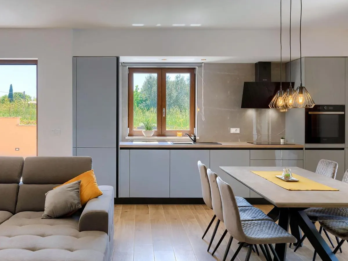 Apartment Eroa By Interhome Žminj