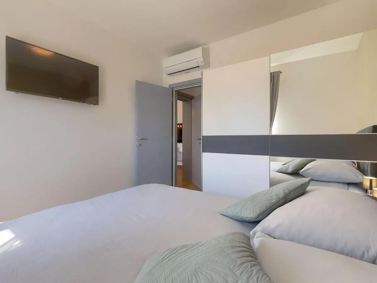 Apartment Eroa By Interhome Žminj